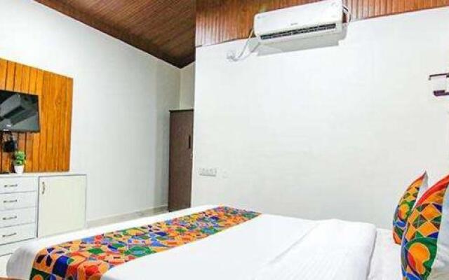 Corbett Jungle Breeze Resort