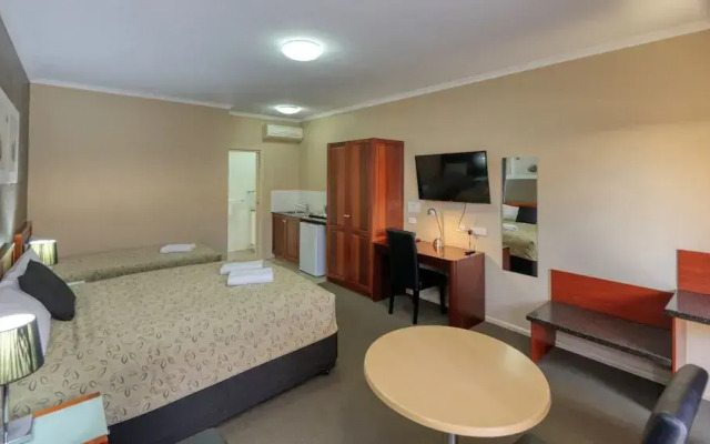 Top of the Town Motel & Apartments