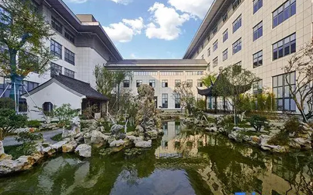 Maison New Century Hotel