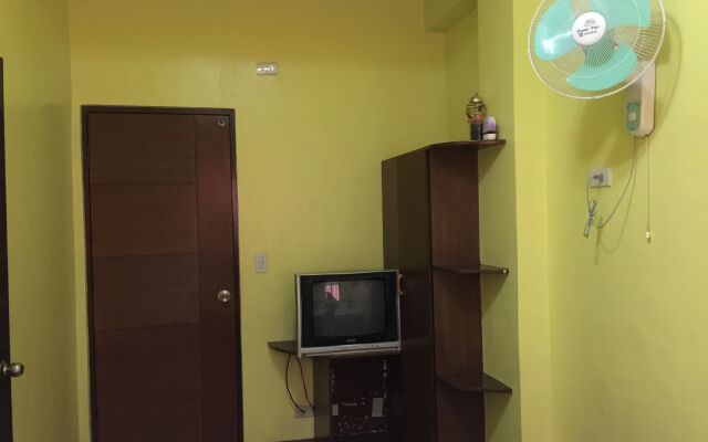 Luis Bay Travellers Lodge Coron