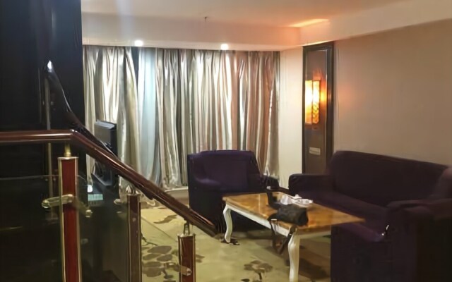 Jiade Huangguan Hotel