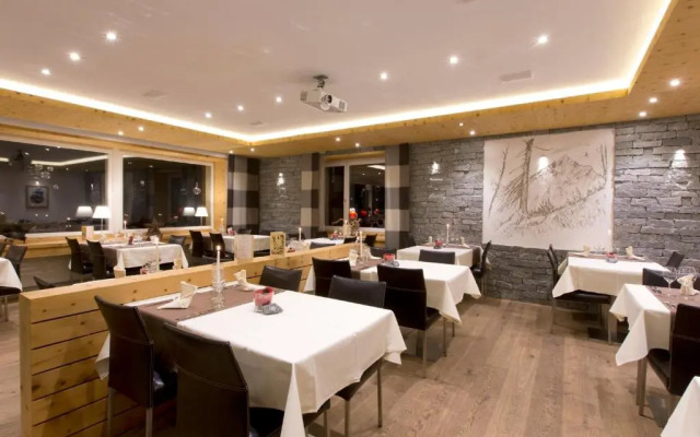 Hotel Crusch Alba