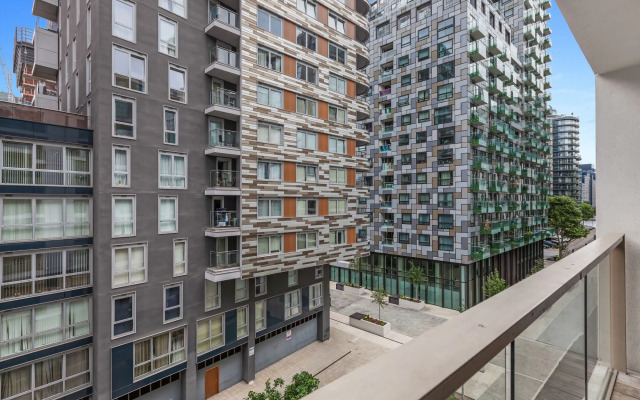 Spacious Serviced Apartments Canary Wharf