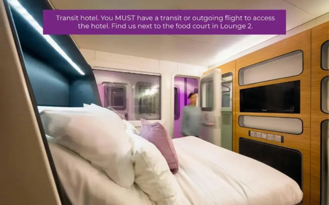 YOTELAIR Amsterdam Schiphol - Transit Hotel