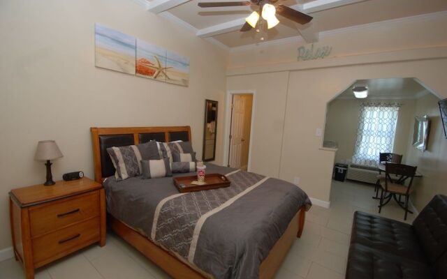 Beachview 322 by RedAwning