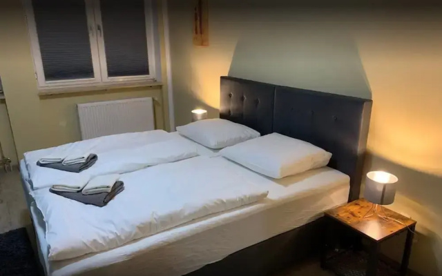 White Pearl Hostel