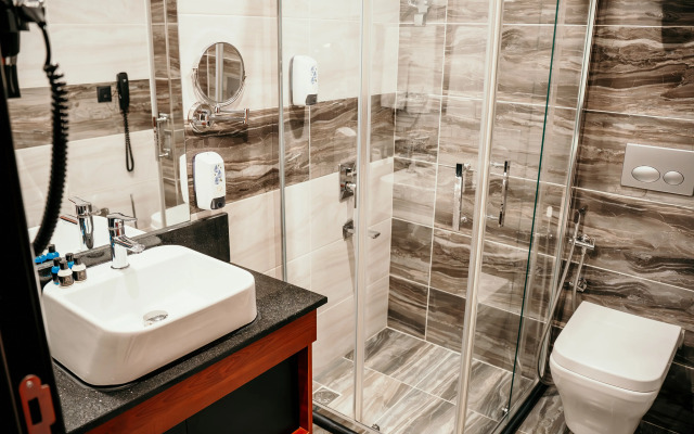 Grand Vaves Otel