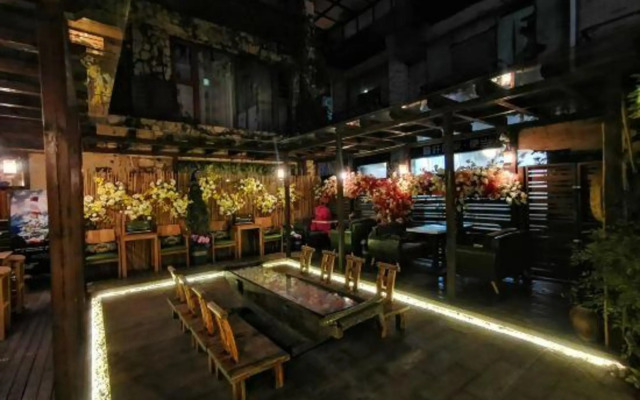 26 Life Hotel (Kunming Old Street)