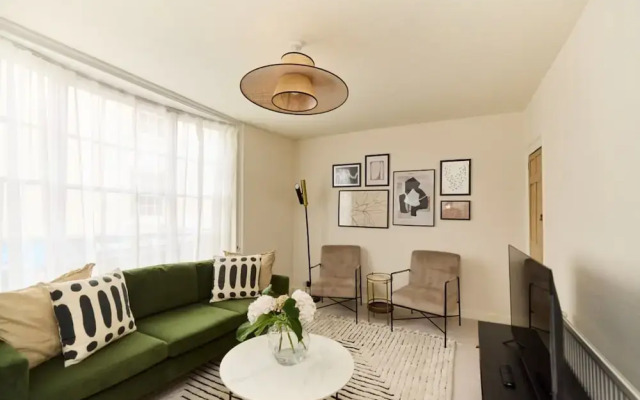 The Lewes Place - Contemporary 3bdr House With Patio
