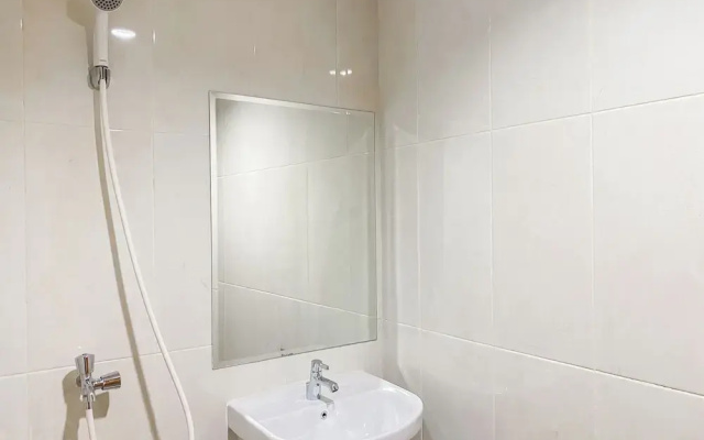 Modern Look Studio Apartment at LRT City Jatibening