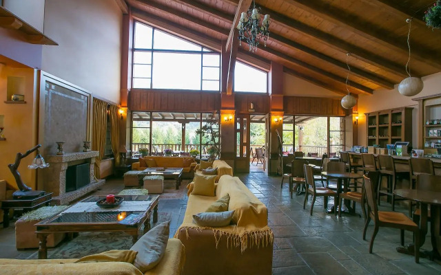 Vitina House Forest Resort