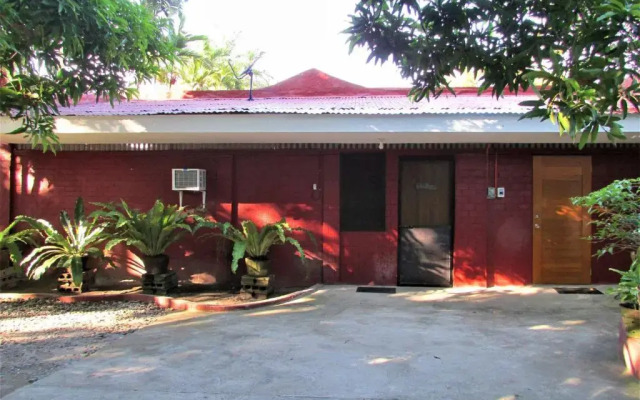 Felipa Beach Residence - Ilang Ilang