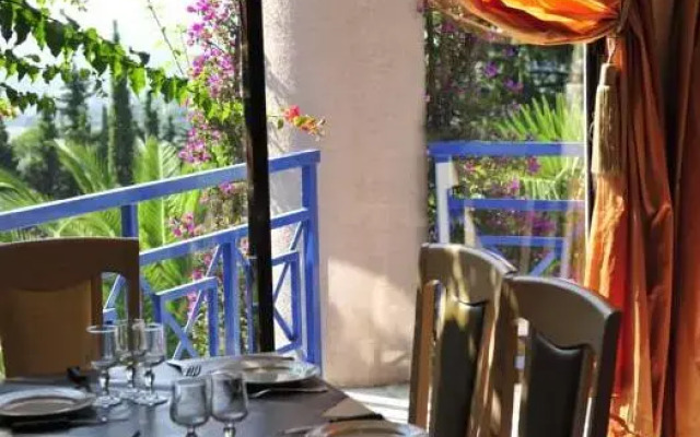 Aec Village Vacances - Les Cèdres