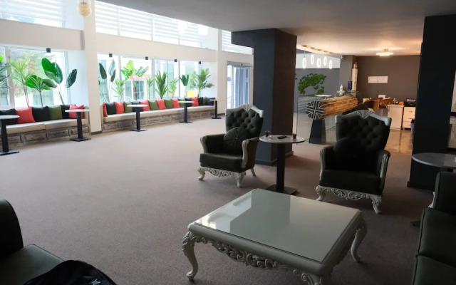 Karat Ayseli Otel