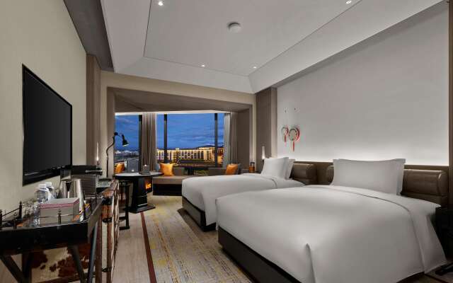 Doubletree By Hilton Shigatse