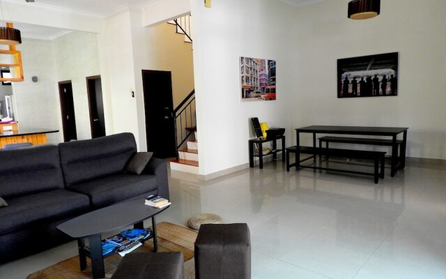 Batu Ferringhi Homestay