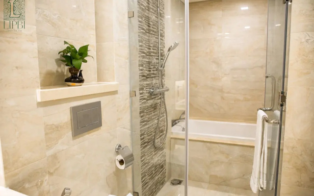 Lipbi Home-Central Luxury Apartment