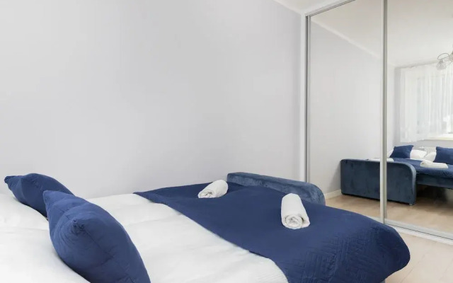 Gdańsk Zaspa Apartment by Renters