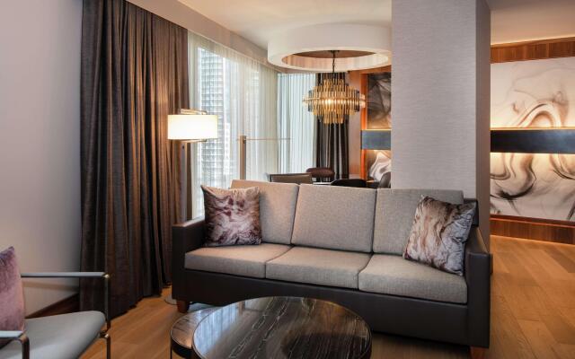 The Charter Hotel Seattle, Curio Collection by Hilton