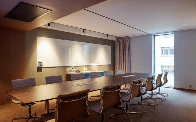 Clarion Hotel The Hub