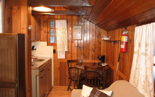 Rundle Chalets