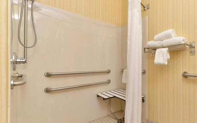 Candlewood Suites Winchester by IHG