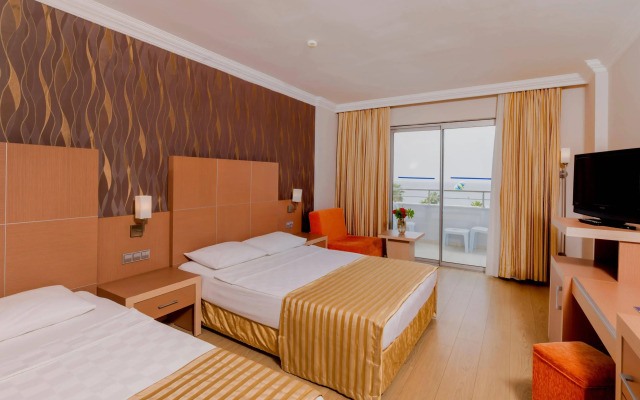 Holiday Garden Resort