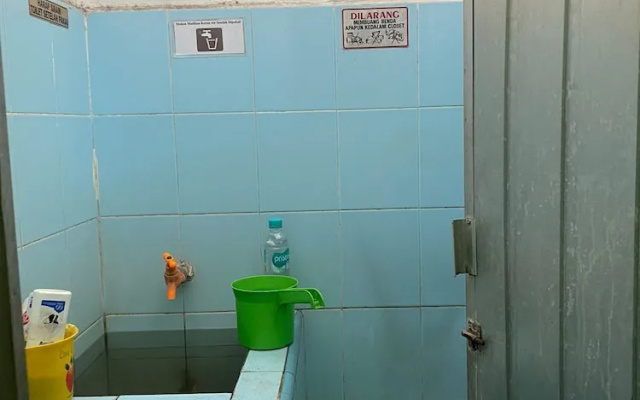 Hotel O Kost Bunda Syariah – Bathroom – Bekasi