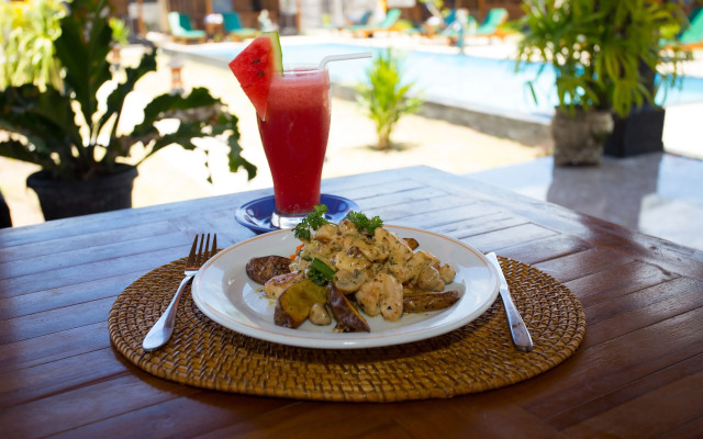 Rijet Villa Beach & Restaurant