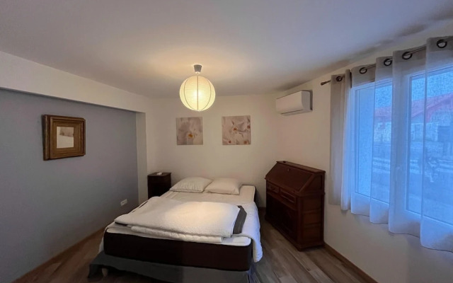 Beautiful House in Lacanau Near sea