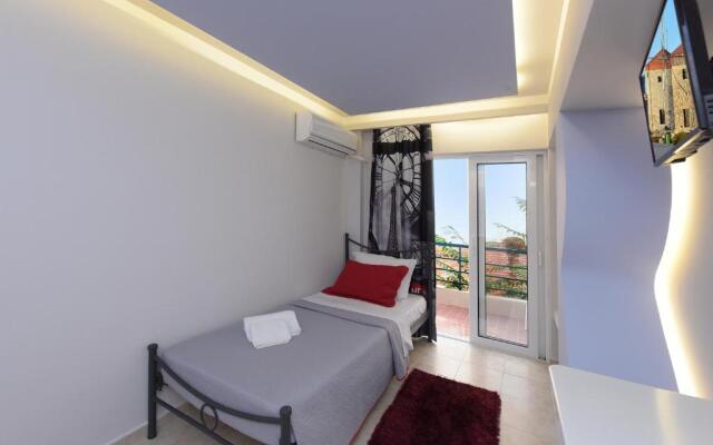 Astoria Studio I, Rhodes City Center