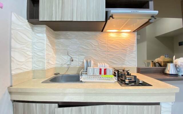 Spacious And Homey 2Br Apartment At Newton Residence