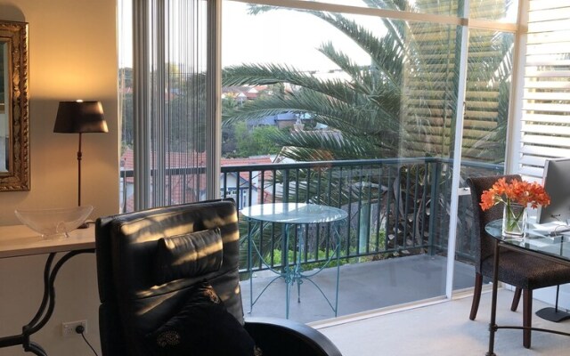 North Sydney Art Bed & Breakfast