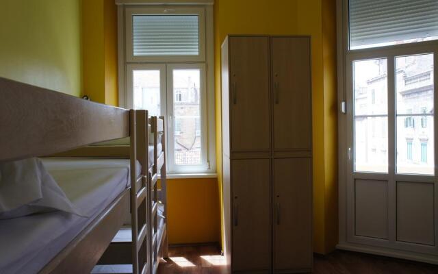 Sweet Dreams Hostel