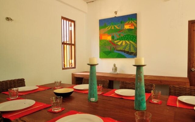 Lagoon House Rekawa