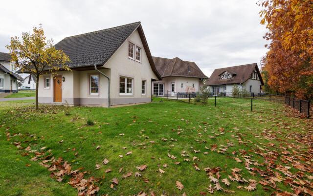 Villa with Sauna in Cochem near Golf Course