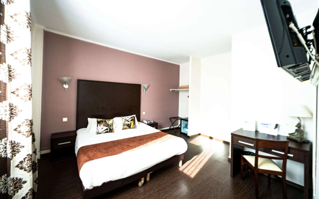 Brit Hotel Confort Auclair Gueret