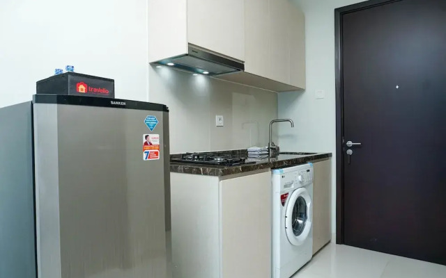 Simply Furnished Studio Apartment at Puri Mansion