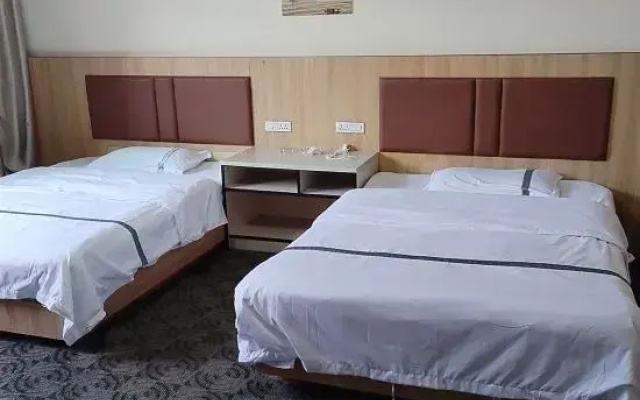Xinjia Hotel