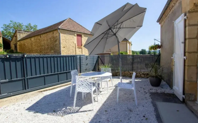 Gîte Calviac-en-Périgord, 3 pièces, 4 personnes - FR-1-616-193