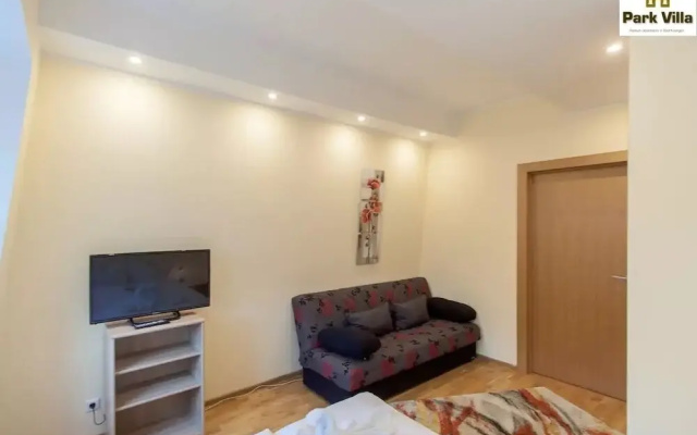 Park Villa Apartments
