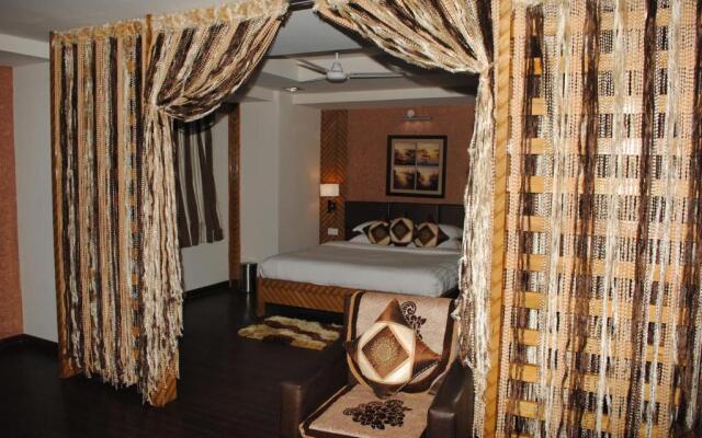 Fabhotel Raj Residency Ii