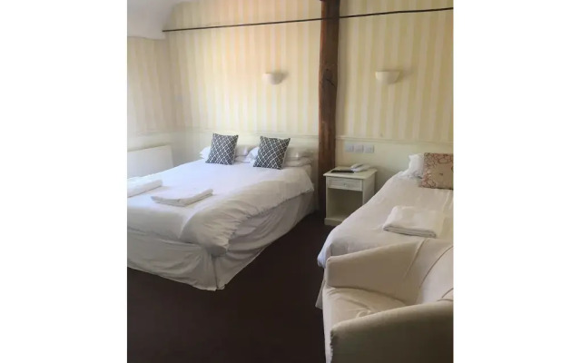 Limes Hotel