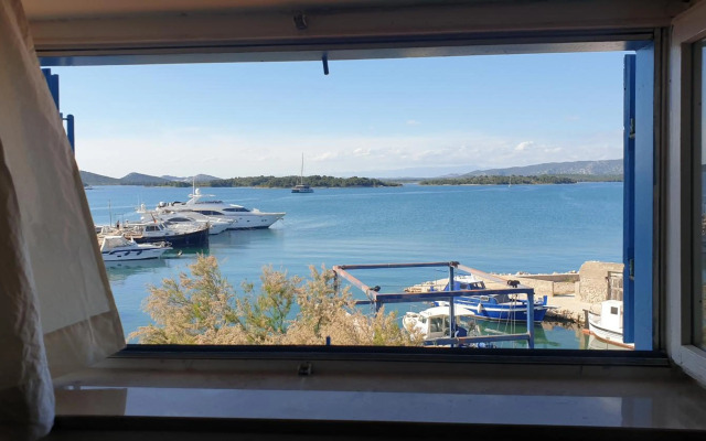 Seaside Murter Apartments