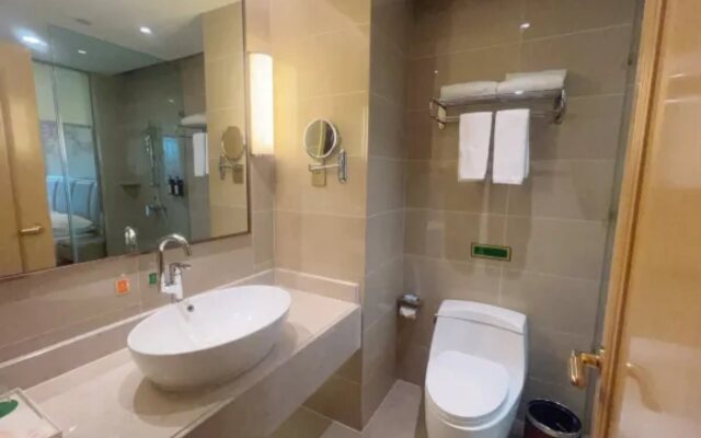 Vienna International Hotel (Chongqing Nanping Pedestrian Street)