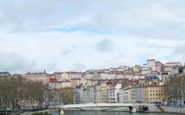 Vieux Lyon Cour Renaissance