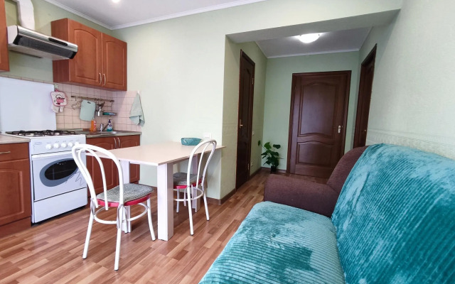Apartments on Pervomaiskaya street 37