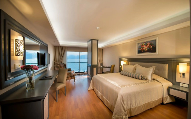 Martı Hemithea Hotel