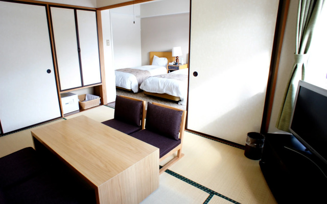 Wisterian Life Club Nojiriko