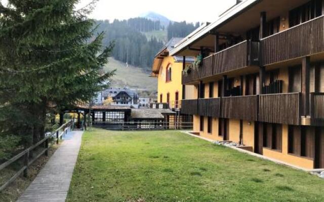 Des Alpes 24 Apartment